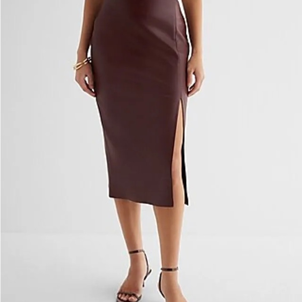 Express Faux Leather Midi Skirt in Brown, L